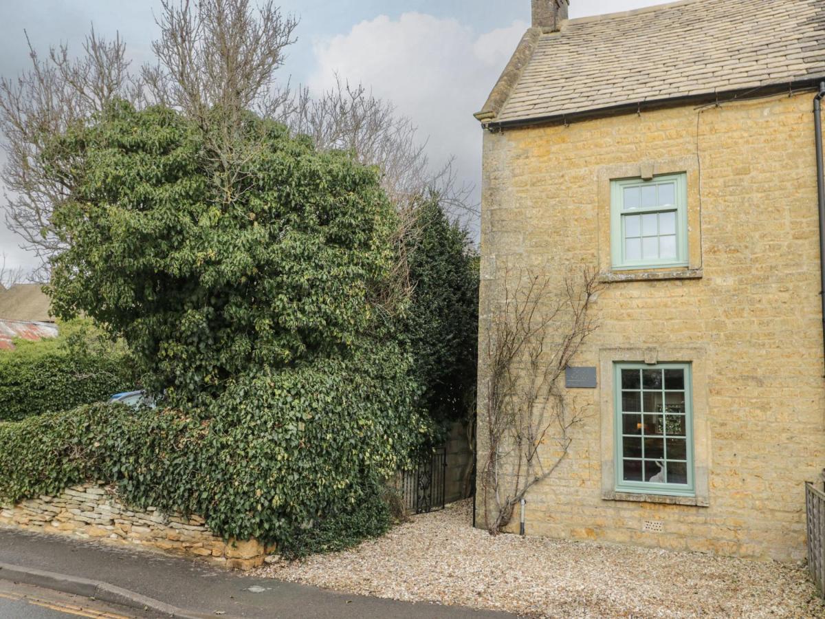 Barton Cottage Cheltenham Exterior foto